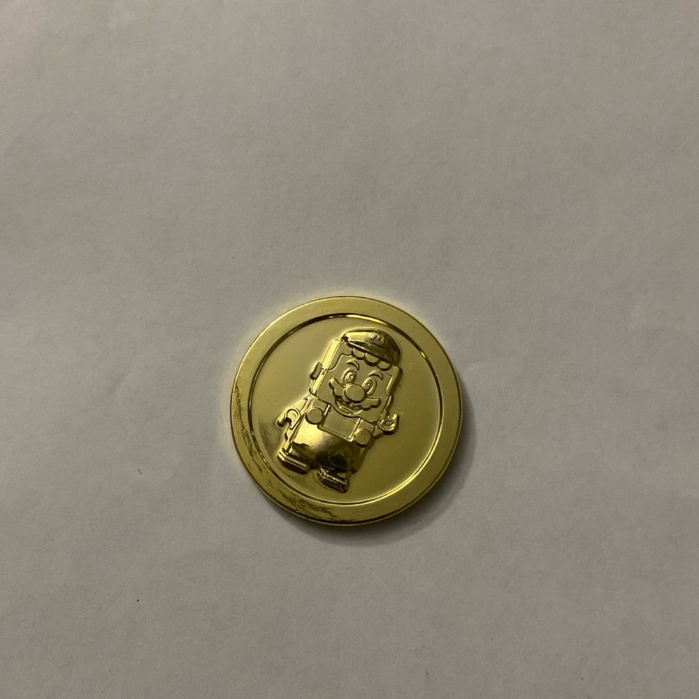 Lego super mario gold coin Limited edition
